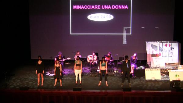L'8 tutti i giorni Performance auditorium